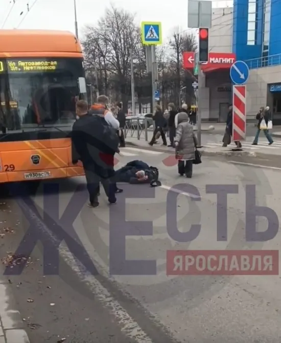 В Ярославле автобус сбил пешехода