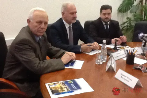Олег Захаров находится в избиркоме Ярославской области