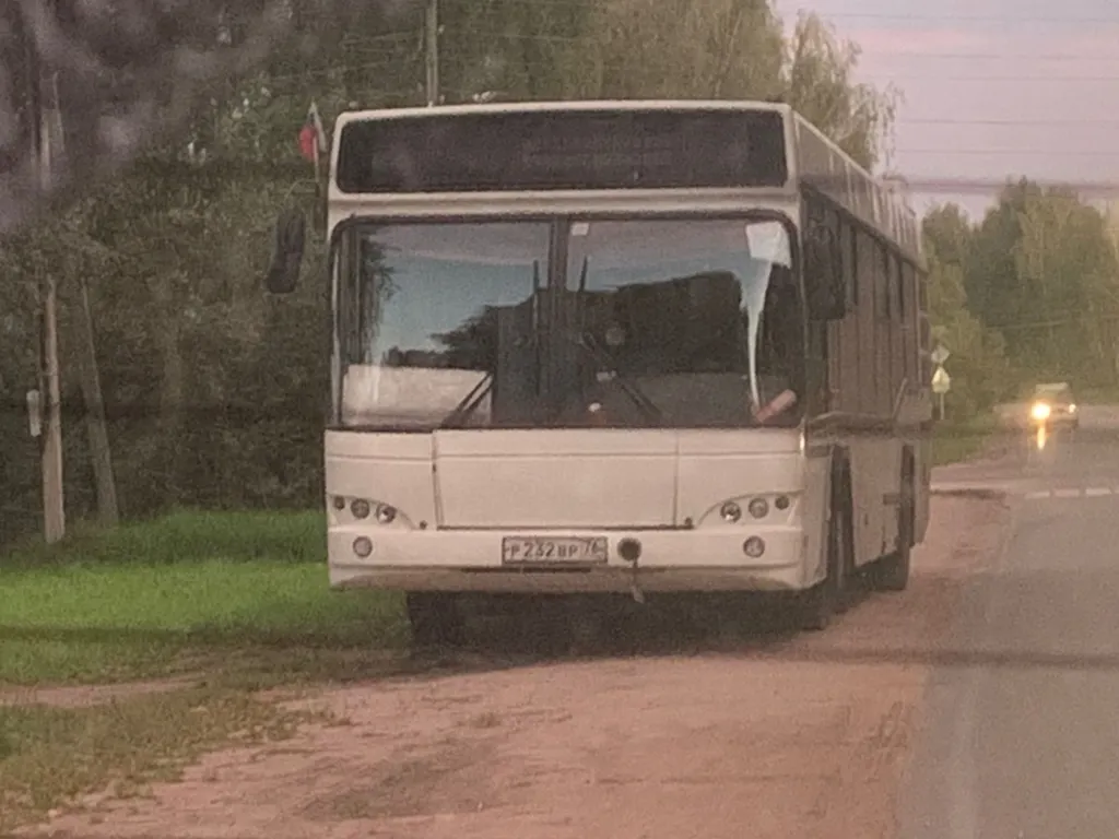 Пассажиры пожаловались на автобусы до ярославского райцентра