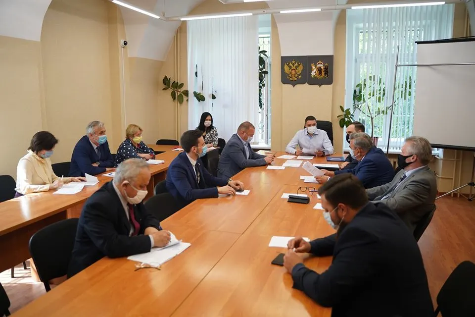 В Ярославской облдуме решили экономить бумагу