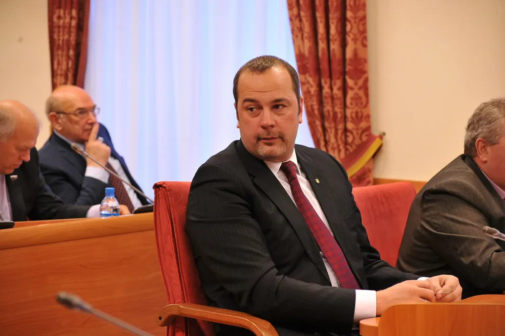 Комиссия по депутатской этике Ярославской областной Думы обсудит Владимира Тихомирова