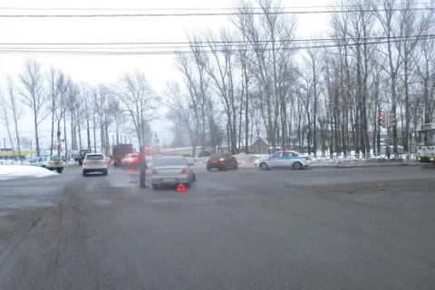 В ДТП на Гоголя в Ярославле пострадала водитель