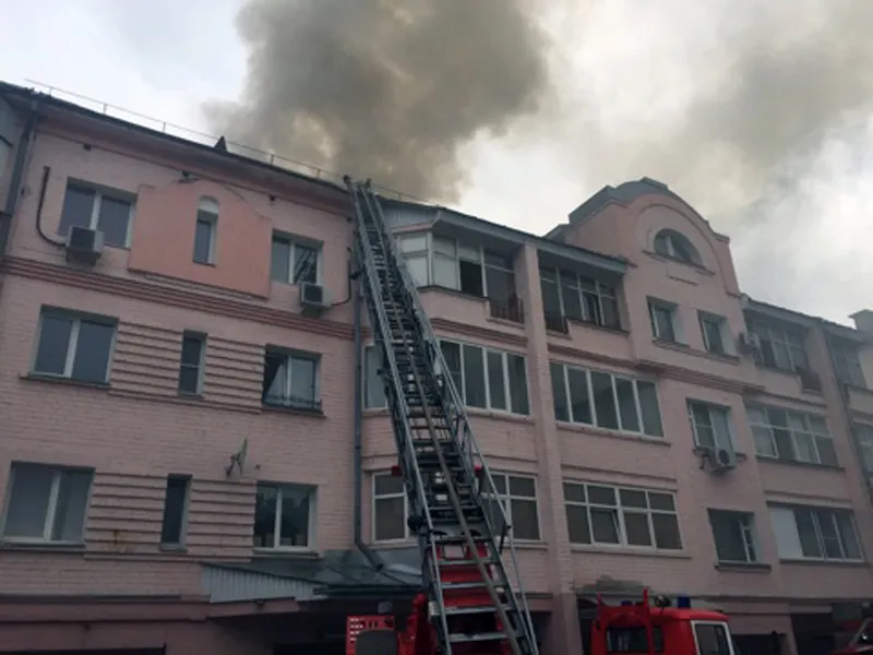 В жилом доме в Ярославле сгорели четыре квартиры