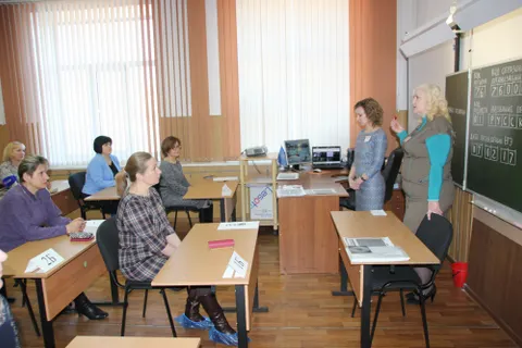 В Ярославле родители на себе испытали процедуру сдачи ЕГЭ