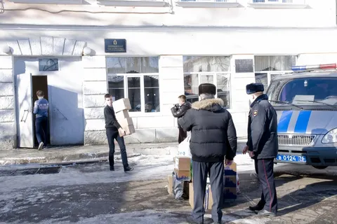 Ярославские школьники отправили подарки военнослужащим на Северный Кавказ