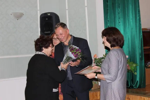 В Ленинском районе Ярославля подведены итоги конкурса цветоводов