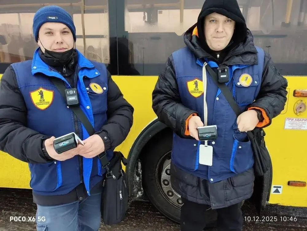 В ярославских автобусах работает династия контролеров