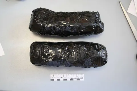 Ярославские наркополицейские пресекли регулярные поставки героина в область