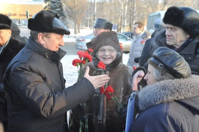 Завтра в Ярославле вручат памятные знаки «В честь 70-летия полного освобождения Ленинграда от фашистской блокады»