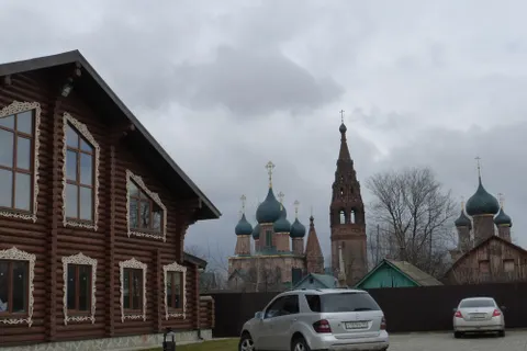 Дорога к храму. Кому это нужно?