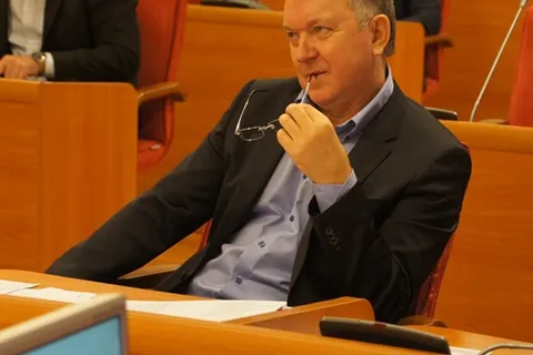 В комитетах Ярославской областной Думы продолжается обсуждение проекта областного бюджета