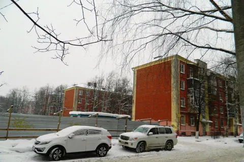 Суд запретил строить многоэтажку в Бутусовском поселке в центре Ярославля