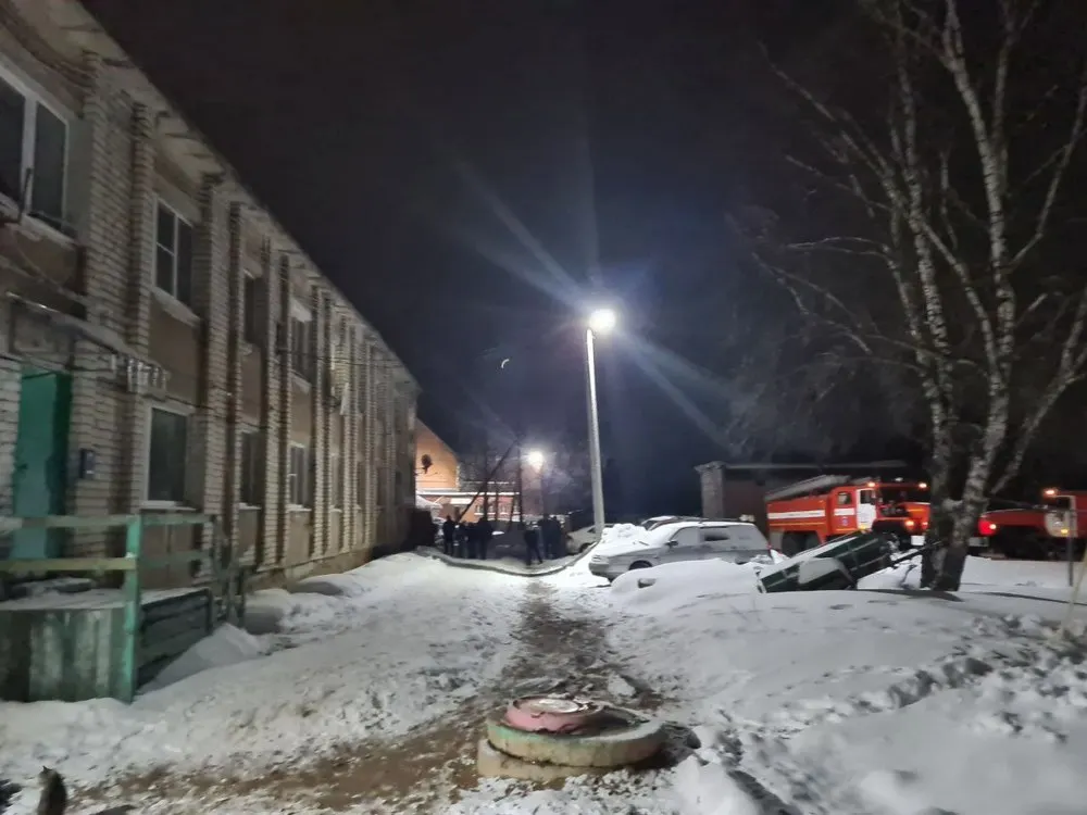 В Ярославской области вечером в воскресенье обвалилась крыша двухэтажки