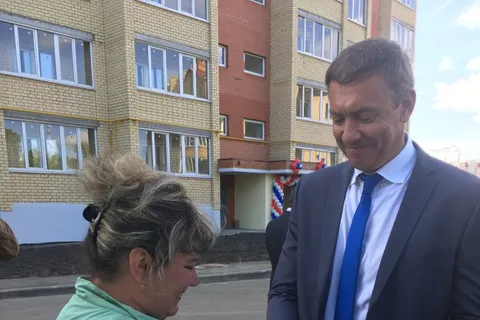 Дольщики дома в Дзержинском районе Ярославля получили ключи от квартир