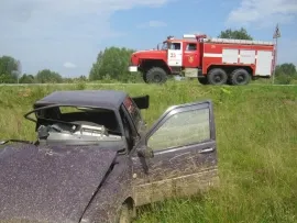 В Ярославской области не подели дорогу два авто – есть пострадавшие