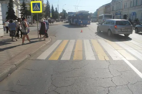 В Рыбинске мальчик получил перелом во время торможения троллейбуса