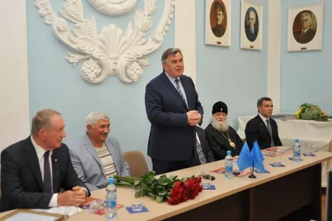 Бывший ректор Ярославского университета награжден сразу двумя медалями