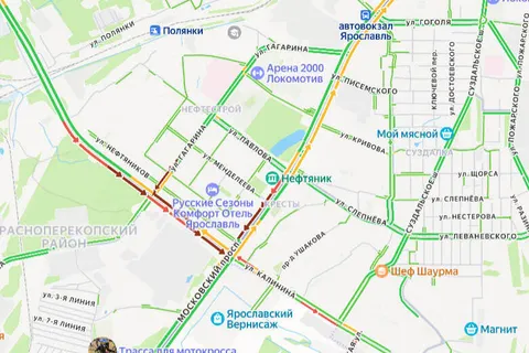 На выезде из Ярославля собирается пробка