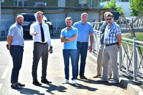 В Ярославле под свежеотремонтированной дорогой прорвало трубу