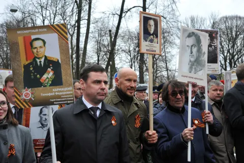 В строю «Бессмертного полка» прошли пятнадцать тысяч ярославцев