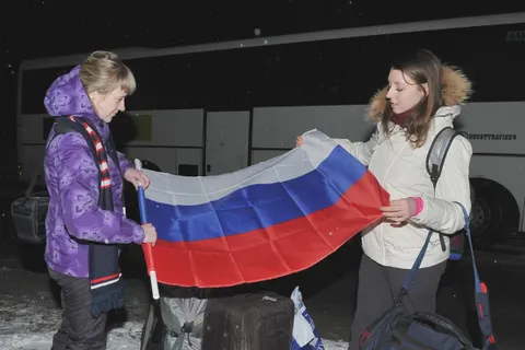 Делегация Ярославской области отправилась в Сочи на двух автобусах.  Фоторепортаж