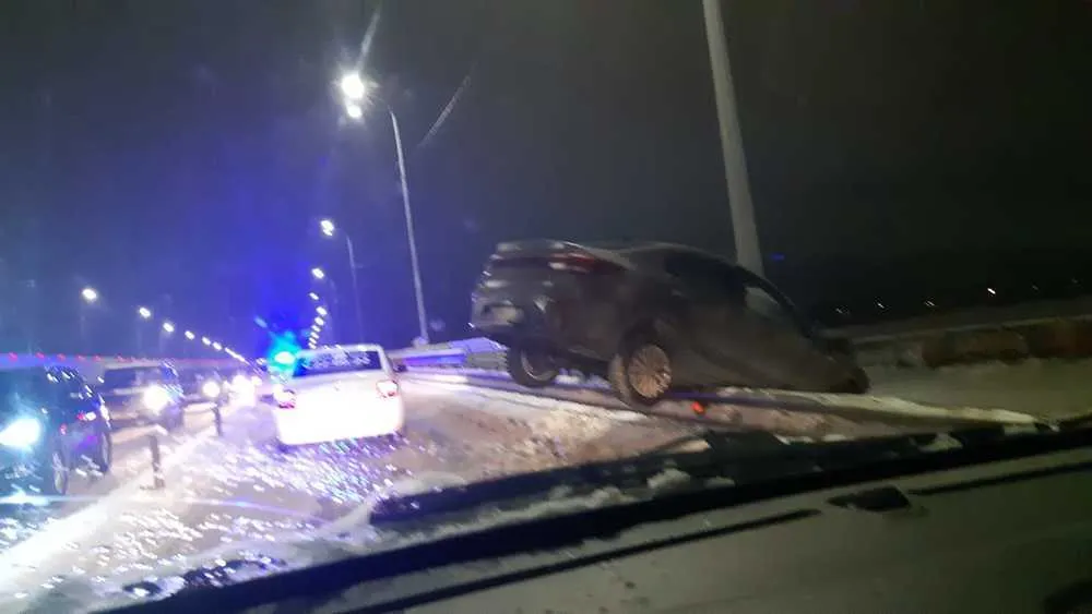 Власти Ярославля оштрафованы за наледь и накат в новогоднюю ночь