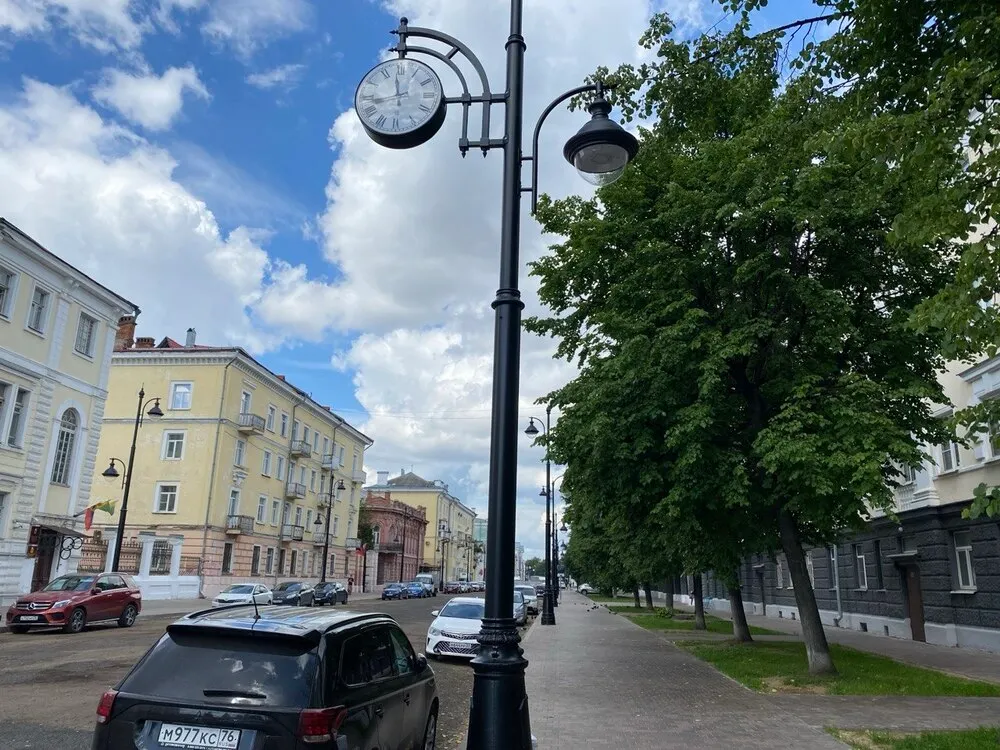 Определен укладчик брусчатки на дороге к Советской площади в Ярославле