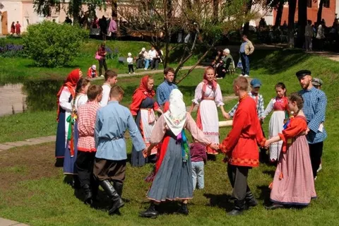 В Ростове открывается фестиваль музыки и ремесел «Живая старина»