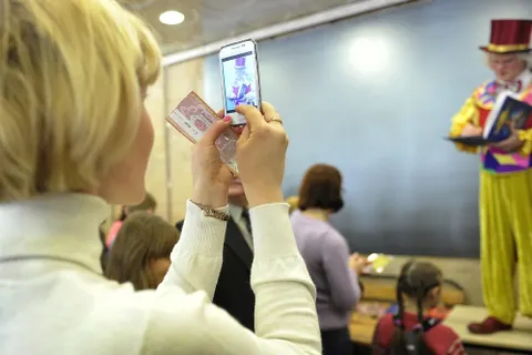 В Ярославле выступил со своим театром кошек Юрий Куклачев