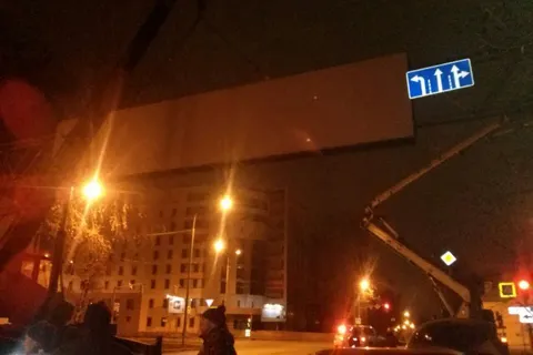 В Ярославле демонтирована последняя незаконно установленная рекламная конструкция арочного типа