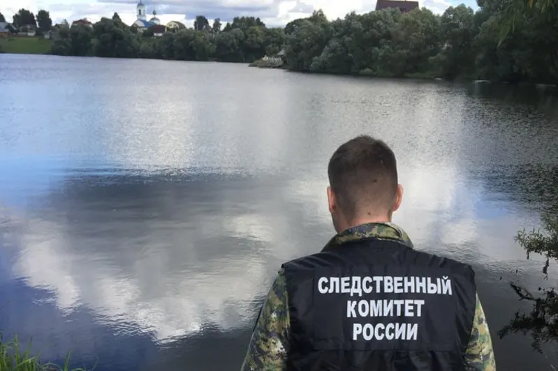 В Ярославской области на дамбе утонул мужчина