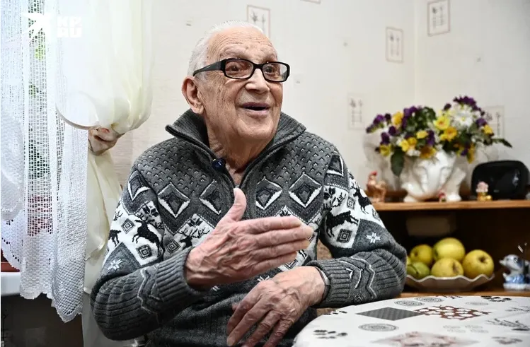 100-летний ветеран из Петербурга пожаловался Бастрыкину на потерю квартиры