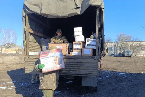Собранный депутатами Ярославской областной Думы груз доставлен в зону СВО