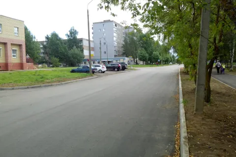 Дорогу к больнице в Тутаеве отремонтировали после вмешательства общественной приемной главы региона