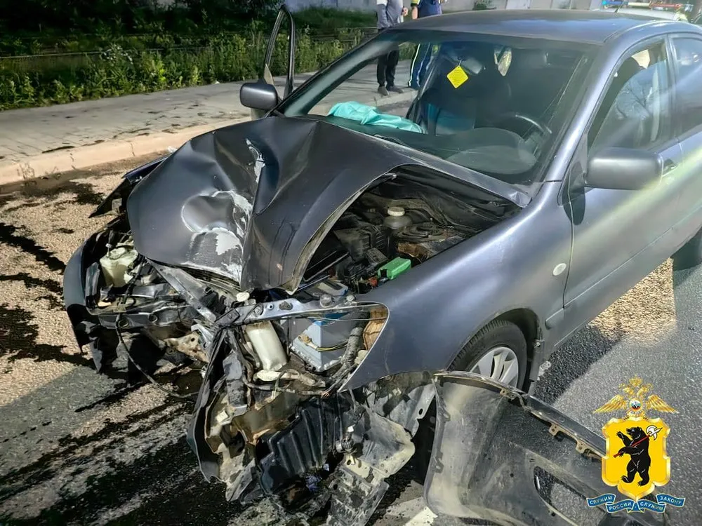 В Ярославле в вечернем ДТП пострадали четыре человека