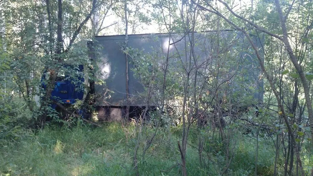 В Ярославской области КамАЗ «улетел» в кювет