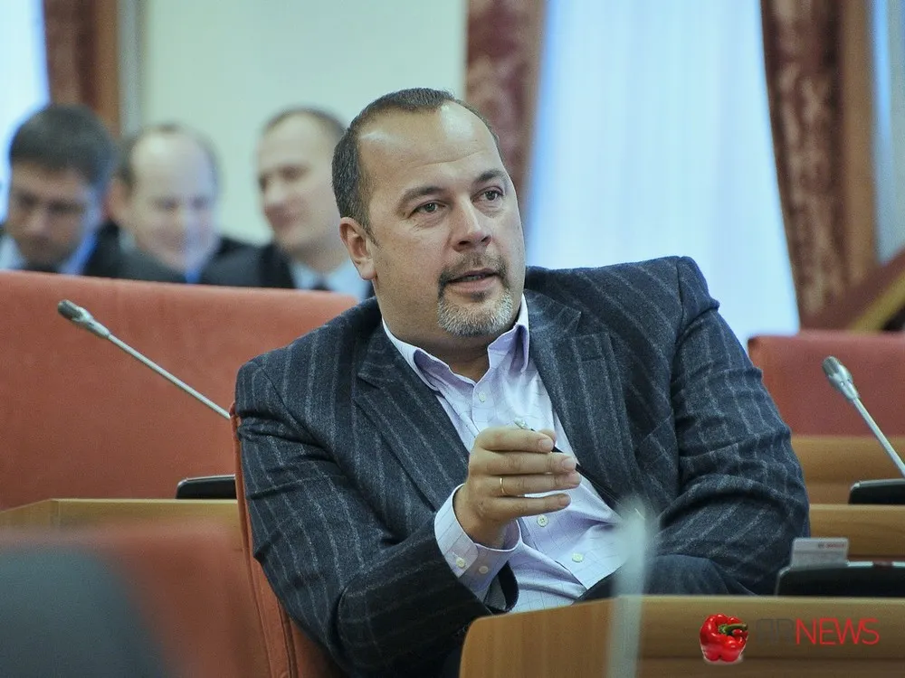 Илья Осипов: «Противники присоединения Ченцов сами не готовы продавать дешевое жилье!»