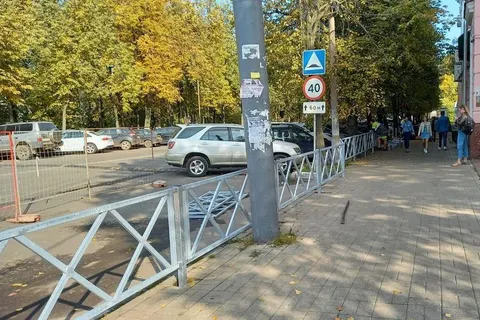 Охватившее Ярославль «заборобесие» добралось до зоны ЮНЕСКО