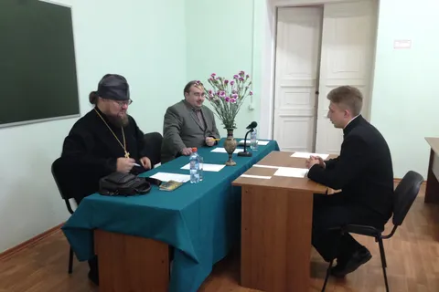 В Ярославской духовной семинарии выпускные экзамены транслируют на все учебные заведения РПЦ