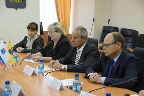 В Ярославской областной Думе приняли делегацию Законодательного собрания Ленинградской области
