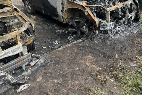 В Ярославле у помощника депутата от КПРФ сожгли машину