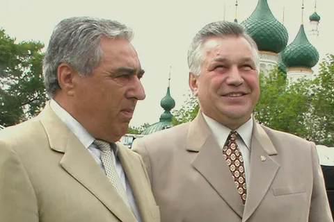 Депутат муниципалитета Ярославля Виктор Волончунас отмечает День Рождения