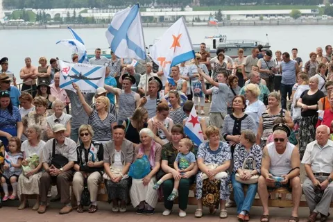 В Ярославле прошел праздник в честь Дня Военно-морского флота