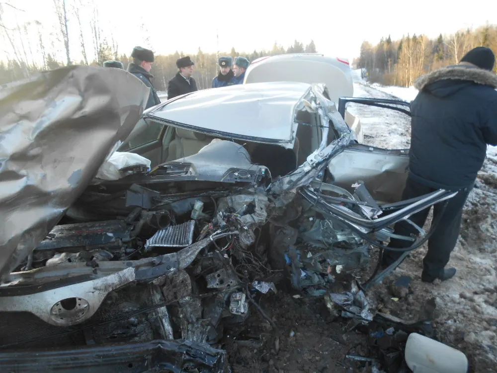 В ДТП в Ярославской области погибли три человека