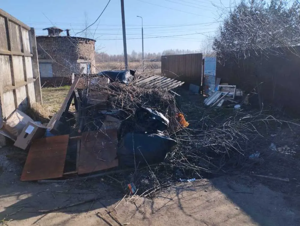 «Хартию» могут оштрафовать за невывоз мусора из ярославского поселка