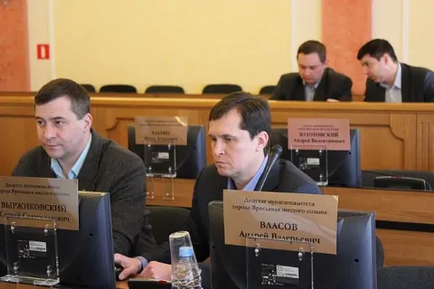 Депутаты муниципалитета Ярославля рекомендовали мэрии определить судьбу убыточных предприятий