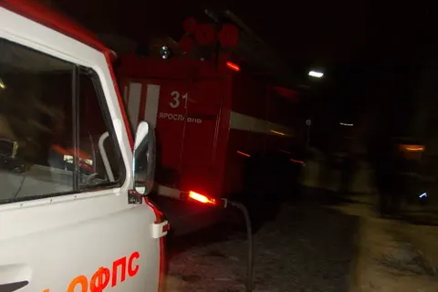При пожаре в Ярославле погиб человек