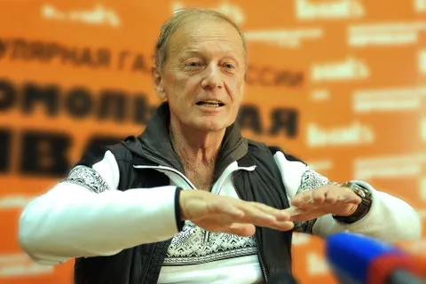Умер Михаил Задорнов