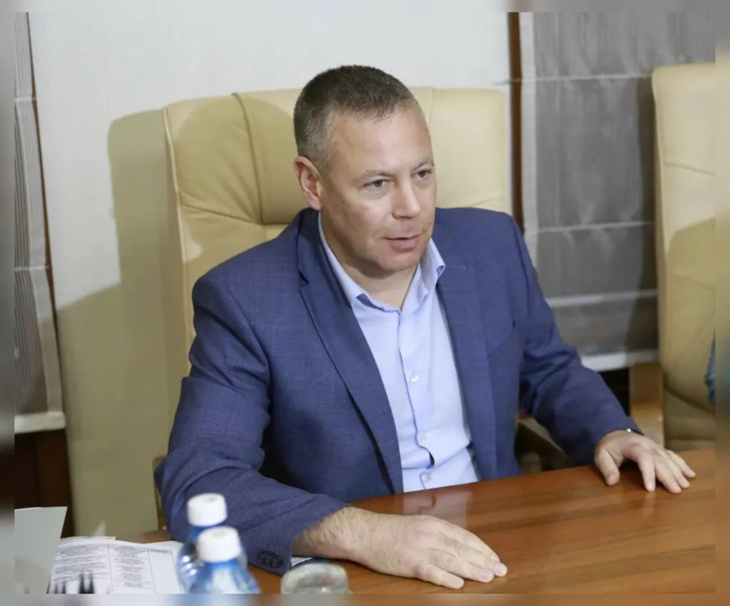 Михаил Евраев провел встречу с сенаторами от Ярославской области