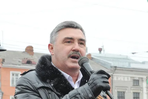 В Ярославле начали собирать деньги семьям погибших «Беркута» на Украине. Фоторепортаж